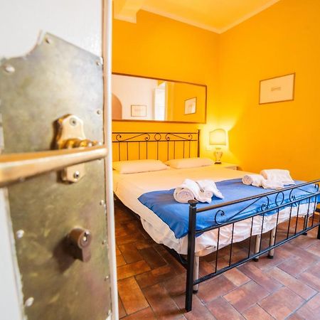 S1 - Serristori Tower Apt - Dolcevita Holiday Florencja Zewnętrze zdjęcie